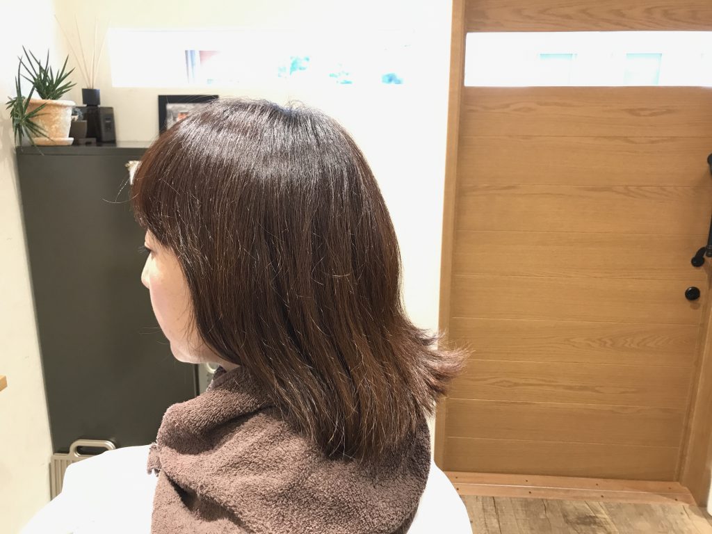 本日のお客様】エリが浮いてしまう方へのショートボブ | Pelodias
